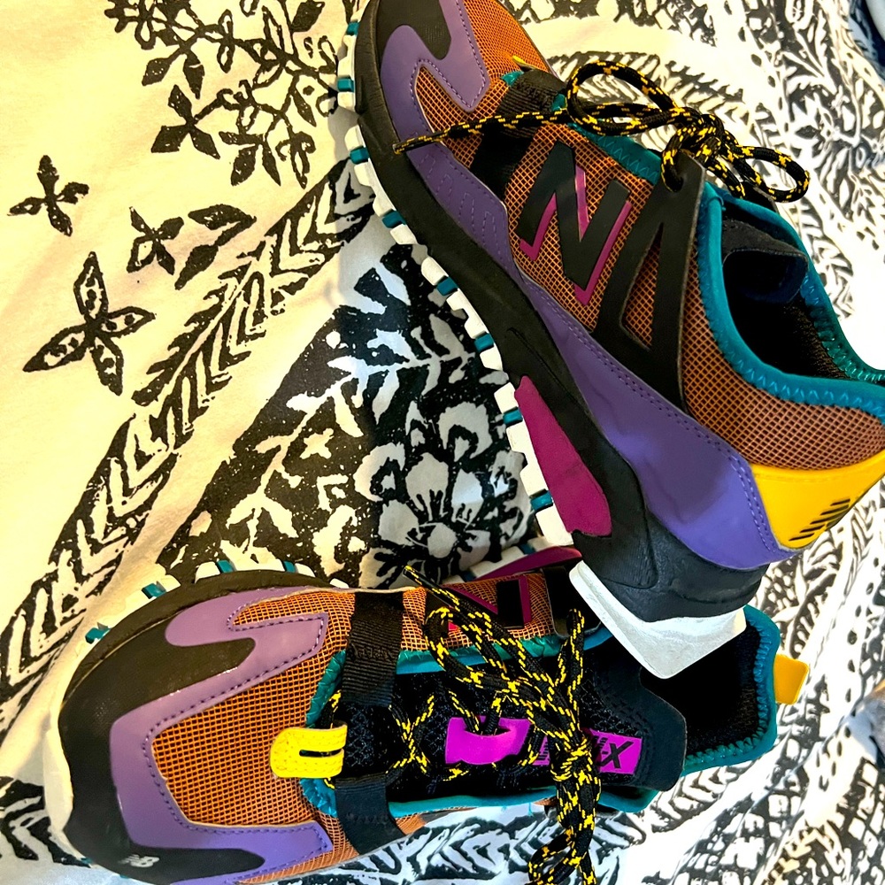 New balance shoes